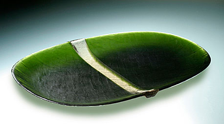 HLADINA, tavené broušené sklo, 6 × 52 × 39 cm, 2007
foto M. Pouzar